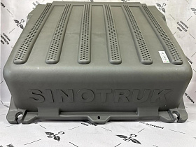 WG9525760314 SITRAK Крышка аккумуляторного ящика Sitrak C7H / HOWO T5G пластик